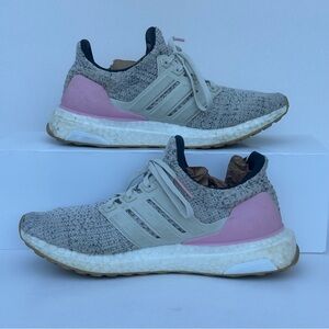 Adidas UltraBoost Shoes Women's 5.5